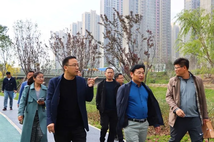我院韓倉河萬達(dá)段景觀工程四個(gè)標(biāo)段通過驗(yàn)收